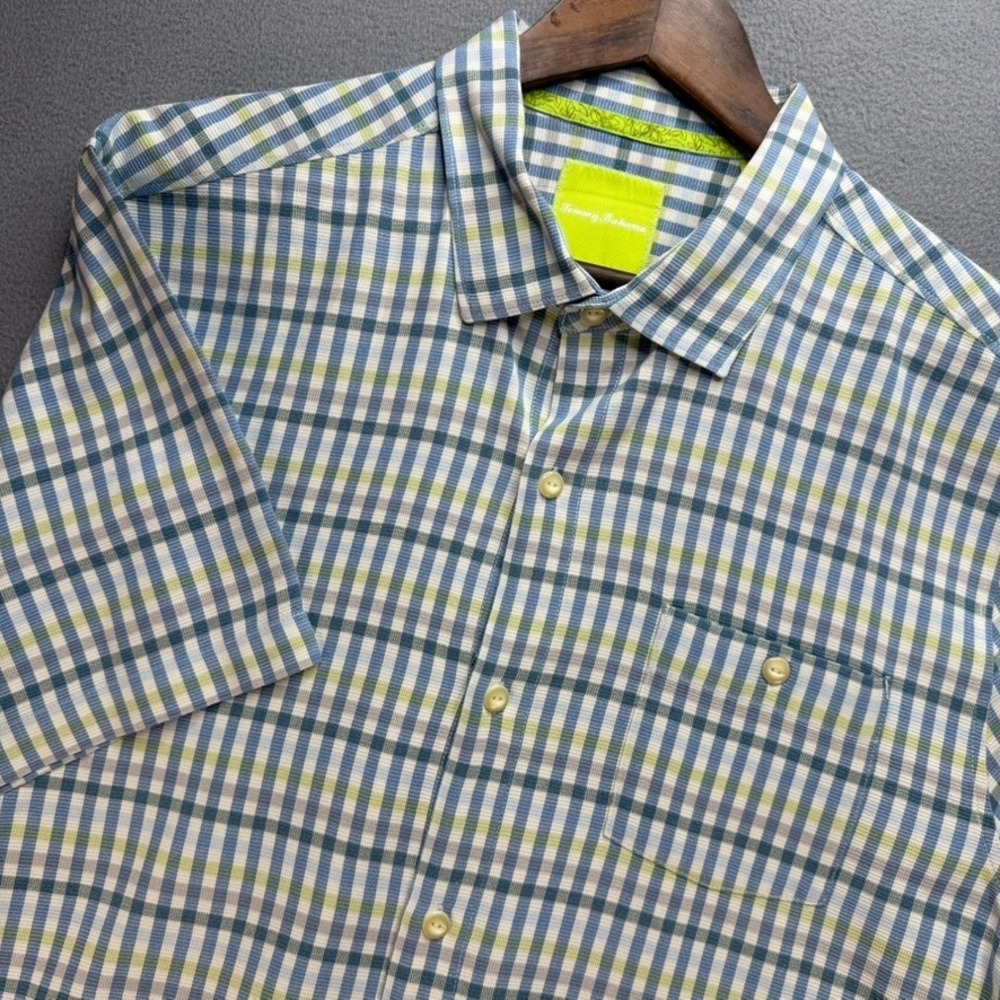 Tommy Bahama Shirt Mens XL Blue Green Plaid 100% Silk Short Sleeve Button Up